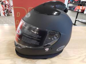 lot 139 image: Bell PS Qualifier Forced Air Helmet - Black - 3XL