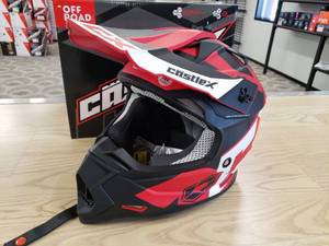 lot 142 image: Caslte YOUTH Mode MX Helmet - Matte RedBlackWhite - YOUTH Medium