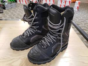 lot 191 image: Motofist Stomper 3.0 Black Boot Size 9