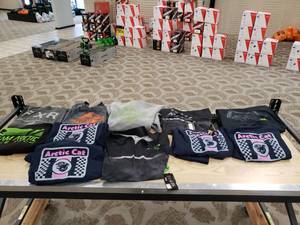 lot 208 image: 3XL T-Shirts
