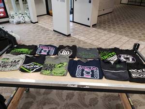 lot 207 image: Small T-Shirts
