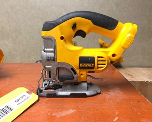 lot 459 image: Dewalt Cordless Jig Saw, variable speed