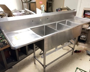 lot 404 image: John Boos 3-Compartment Sink