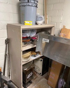 lot 444 image: Assorted Restaurant Supplies