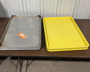 lot 87 image: Baking Trays