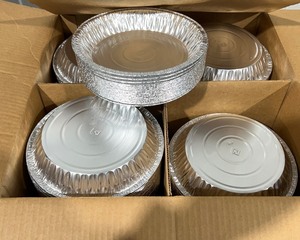 lot 82 image: Aluminum Pie Tins