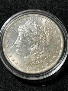 1896 US MORGAN SILVER DOLLAR IN AIRTITE