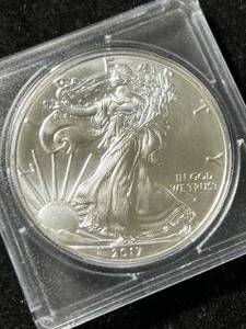 2017 AMERICAN SILVER EAGLE 1 TROY OZ .999 FINE SILVER