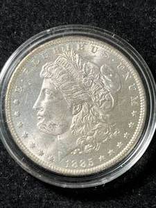 1885-O US MORGAN SILVER DOLLAR IN AIRTITE