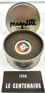 lot 19 image: Magritte Le Centenaire Desk Clock by Artist Tictac in Original Tin Packaging