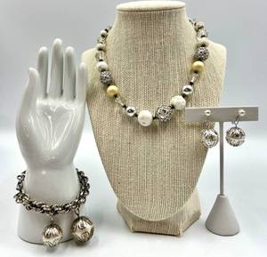 lot 37 image: 3-Piece Jewelry Set Necklace, Sarah Cov. Earrings, and Bracelet with Mixed Metal and Beaded Design