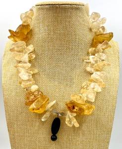 lot 11 image: Chunky Citrine or Yellow Jasper and Black Onyx Statement Necklace