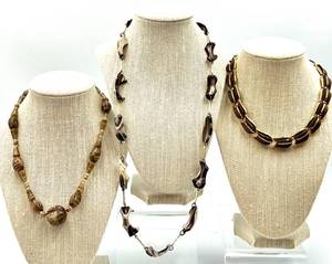 lot 35 image: Set of 3 Vintage Trifari and Gemstone Necklaces