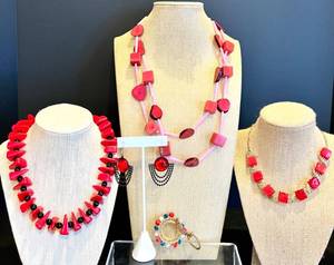 lot 62 image: Collection of 4 Vintage Red and Pink Jewelry Pieces including Coro