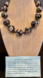 lot 120 image: Handmade Cloisonn Necklace from Mainland China with Floral Design