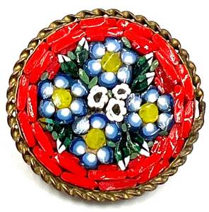 lot 139 image: Vintage Floral Micro Mosaic Brooch Pin - Italy