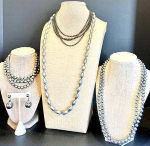 lot 171 image: Collection of 6 Silver Tone and Black Pearl Style Beaded Necklaces with Earrings