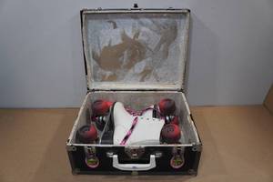 lot 95 image: Vintage Roller Derby Skates with Case -Size 7