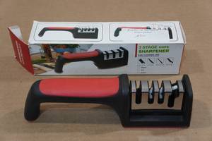 lot 36 image: Knife & Scissors Sharpener