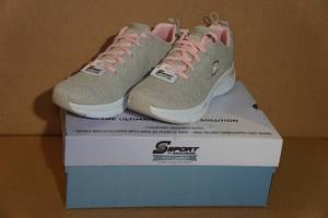 lot 196 image: Skechers Womens Kamryn Sneakers -Size 12
