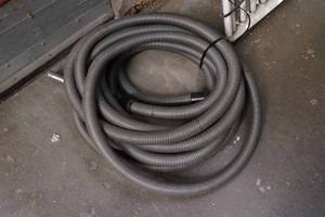 lot 48 image: Central Vac Hose