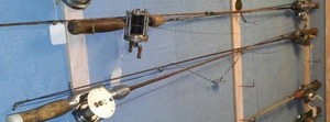 lot 505 image: Lot of 4 Vintage Metal Fishing Rods with Reels