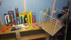 lot 521 image: Assorted Fishing Lures and tackle - Collection