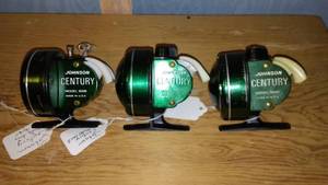 lot 535 image: Lot of 3 Vintage Johnson Century Fishing Reels - Model 100B