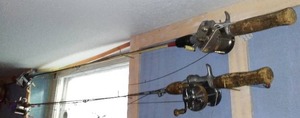 lot 549 image: Vintage Fishing Reel and Rod Set (4)  Shakespeare Criterion 1960 Model & South Bend No. 30 Oreno