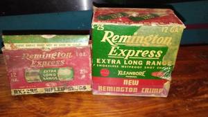 lot 588 image: Vintage Remington Express Shotgun Shells - 12 and 16 Gauge Collection