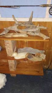 lot 605 image: Collection of Wooden Decorative Ducks and Driftwood Art Pieces