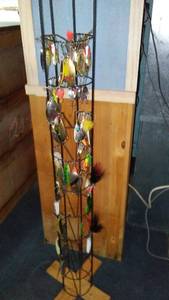 lot 610 image: Fishing Lure Display Rack with Assorted Lures - 50 Pieces
