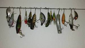 lot 631 image: Collection of 13 Vintage Fishing Lures.