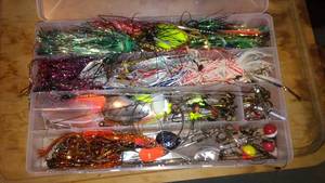 lot 698 image: Large Fishing Lure Tackle Box with Assorted Lures and Accessories