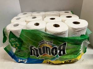 lot 8 image: Bounty Select-A-Size Towels