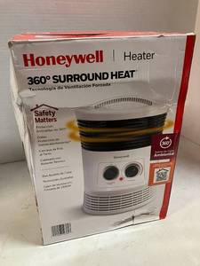 lot 27 image: Honeywell 360 Heater