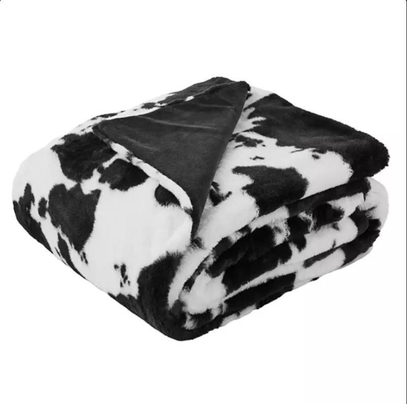 lot 358 image: NEW Members Mark Luxury Faux Fur Throw 60 x 70 - Black Cow
