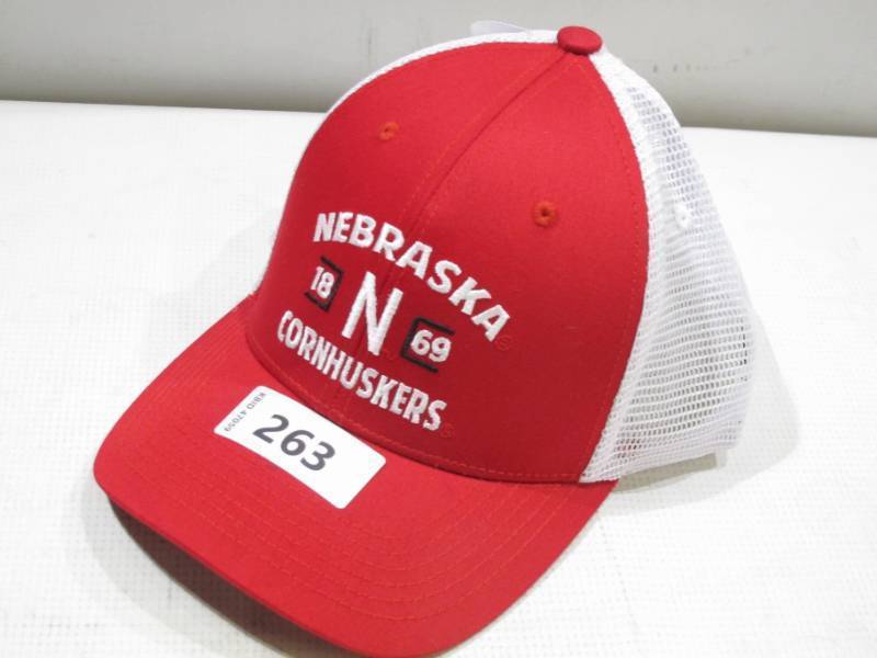 lot 415 image: NEW Captivating Brand Nebraska Cornhusker One Size Fits Most Trucker Baseball Cap - RedWhite