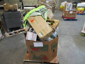 lot 107 image: Pallet of Store Overstock and Ecommerce Product and Returns