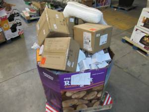 lot 124 image: Pallet of Store Overstock and Ecommerce Product and Returns