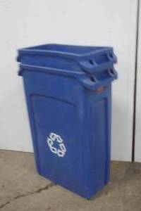 lot 12 image: Rubbermaid recycle bins