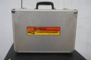 lot 14 image: Longacre computer scale