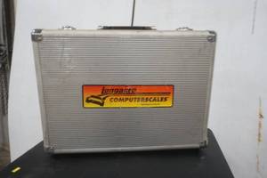 lot 15 image: Longacre computer scale