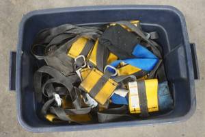 lot 21 image: cargo straps