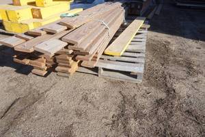lot 34 image: deck material