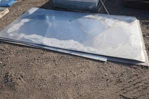 lot 58 image: metal sheeting