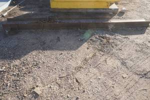lot 60 image: I beam with chain