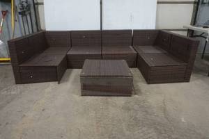 lot 72 image: 7 piece patio set