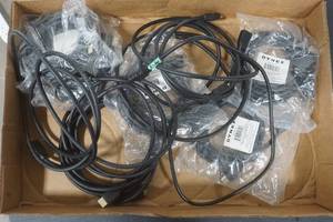 lot 109 image: 9 HDMI Cords. 5 NEW, 4 used.