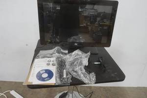 lot 87 image: Elo computer monitor E497002 22 - appears to be touchscreen
